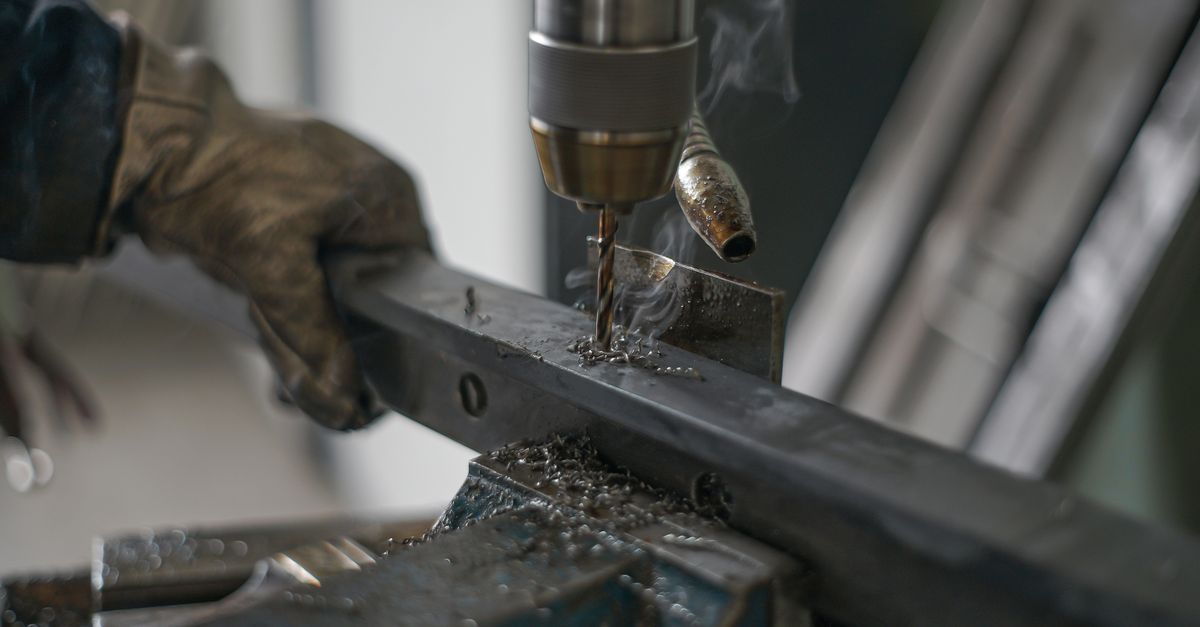 Achieving Optimal Efficiency in Custom Metal Cutting Operations