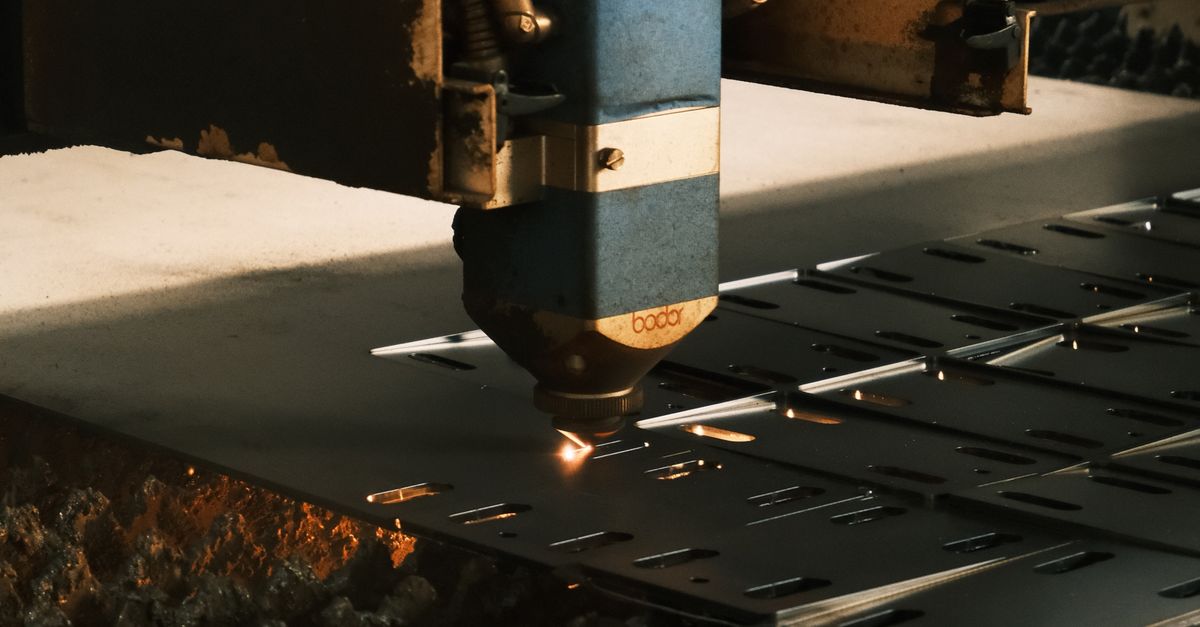 Collaboration Between Designers and Fabricators in Defence Manufacturing in Perth