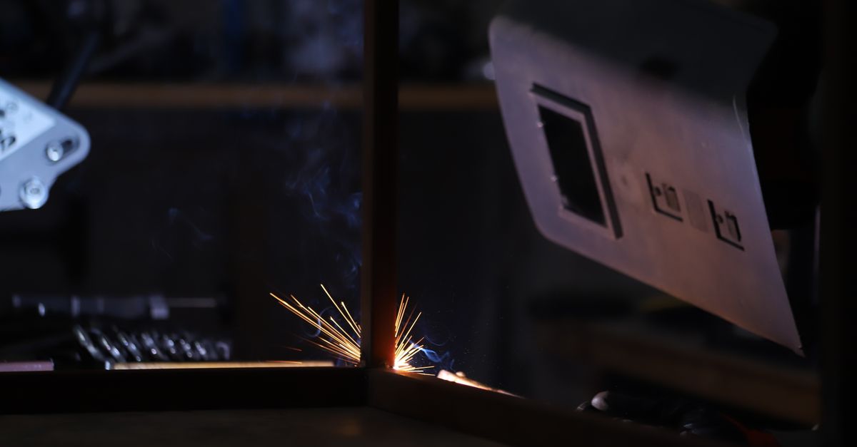 Navigating CNC Machining Technologies for Customised Metal Solutions