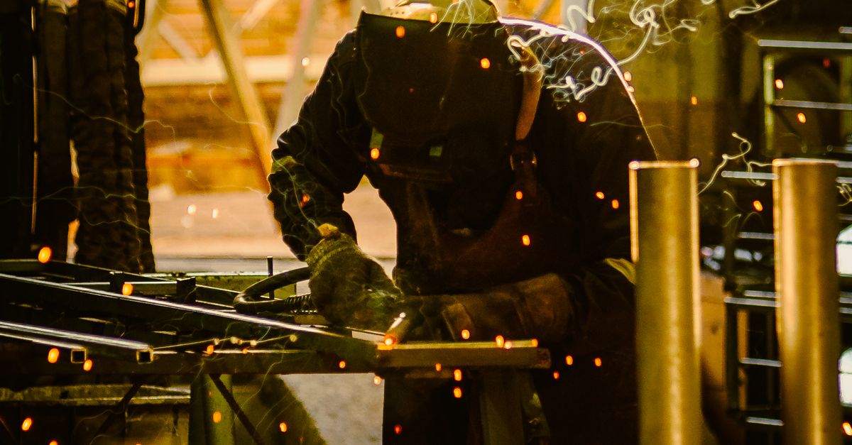 Understanding Cost Factors in Custom Metal Cutting Services in Perth